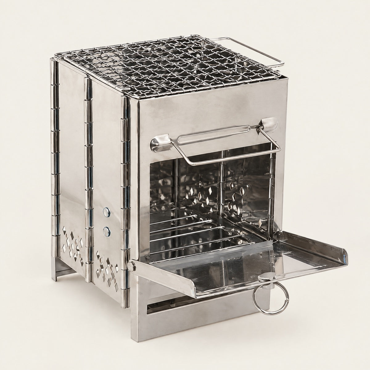 Studio illustration of the wood-gasifier camp stove